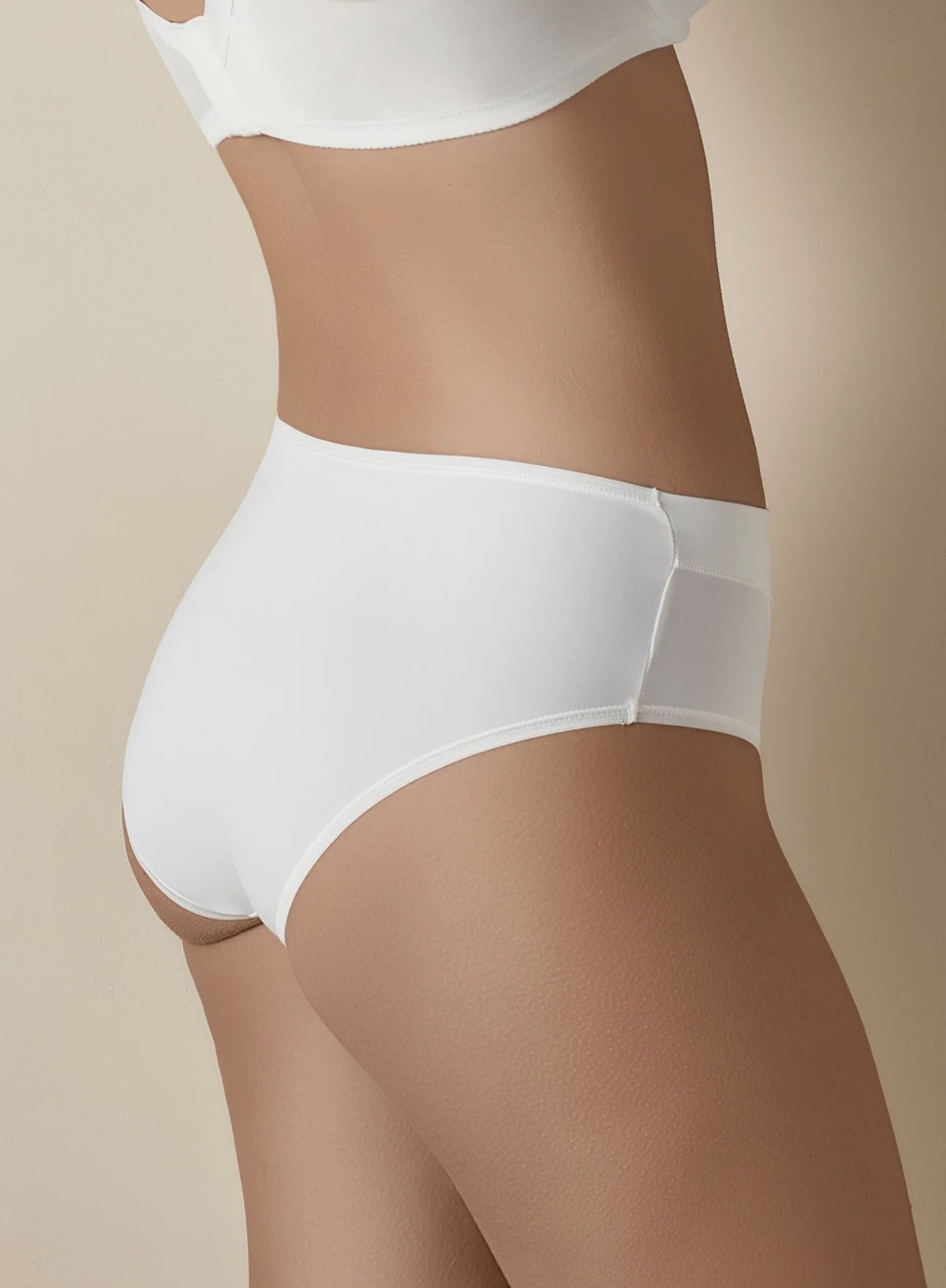 ROXANA - Image 4